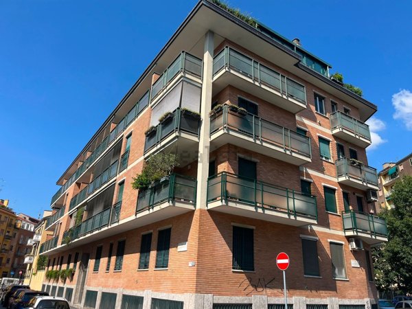 appartamento in vendita a Milano in zona Villapizzone