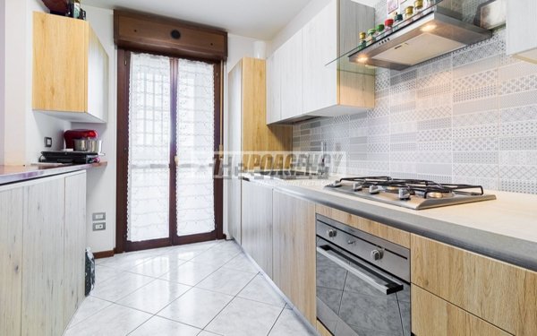 appartamento in vendita a Milano in zona Rogoredo