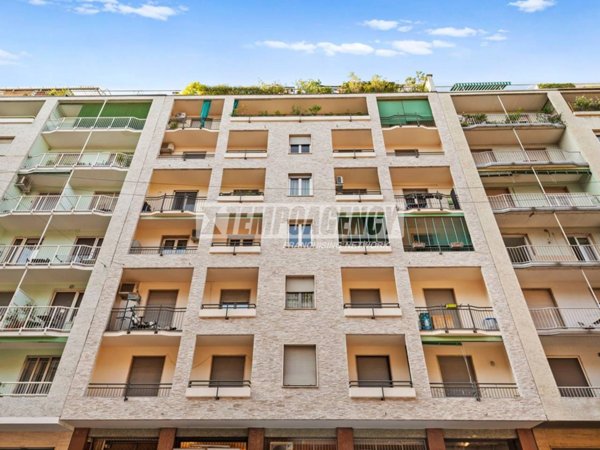 appartamento in vendita a Milano in zona Città Studi