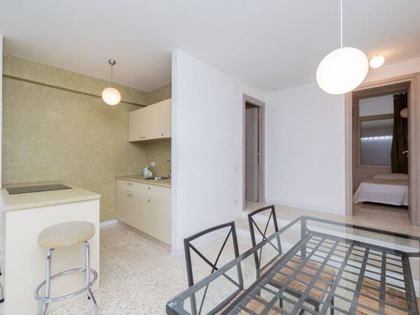appartamento in vendita a Milano in zona Porta Ticinese