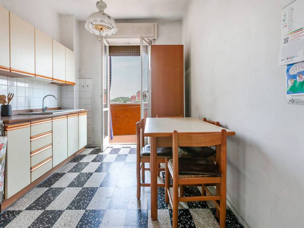 appartamento in vendita a Milano in zona Crescenzago