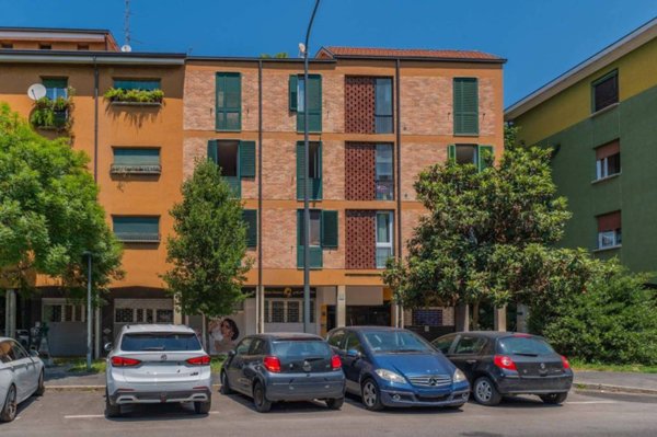 appartamento in vendita a Milano in zona Quarto Oggiaro