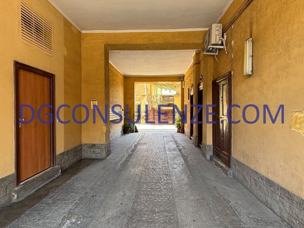 casa semindipendente in vendita a Milano in zona Corsica