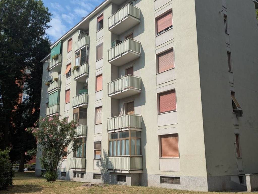 appartamento in vendita a Milano in zona Comasina
