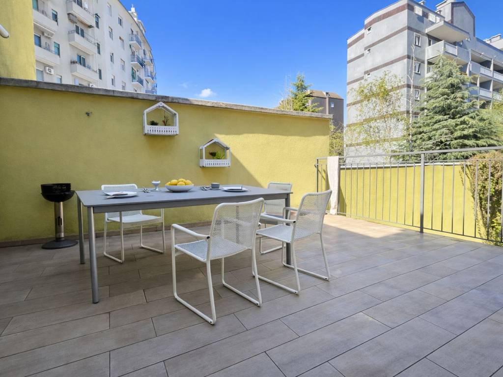 appartamento in vendita a Milano in zona Bovisa