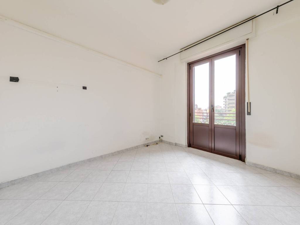 appartamento in vendita a Milano in zona Vigentino