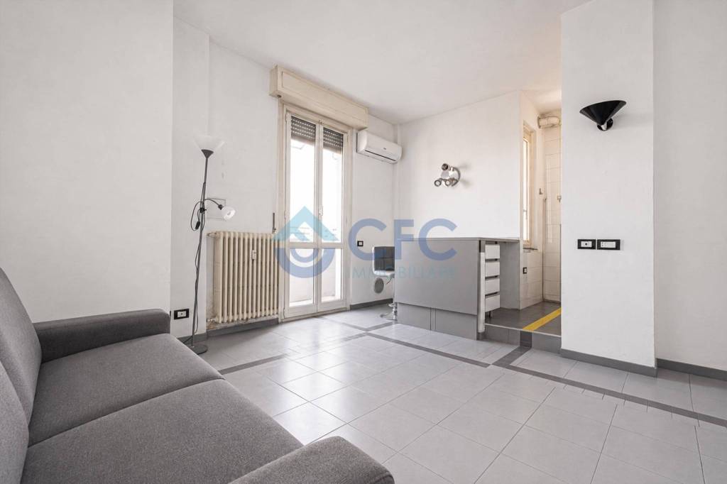 appartamento in vendita a Milano in zona Corsica