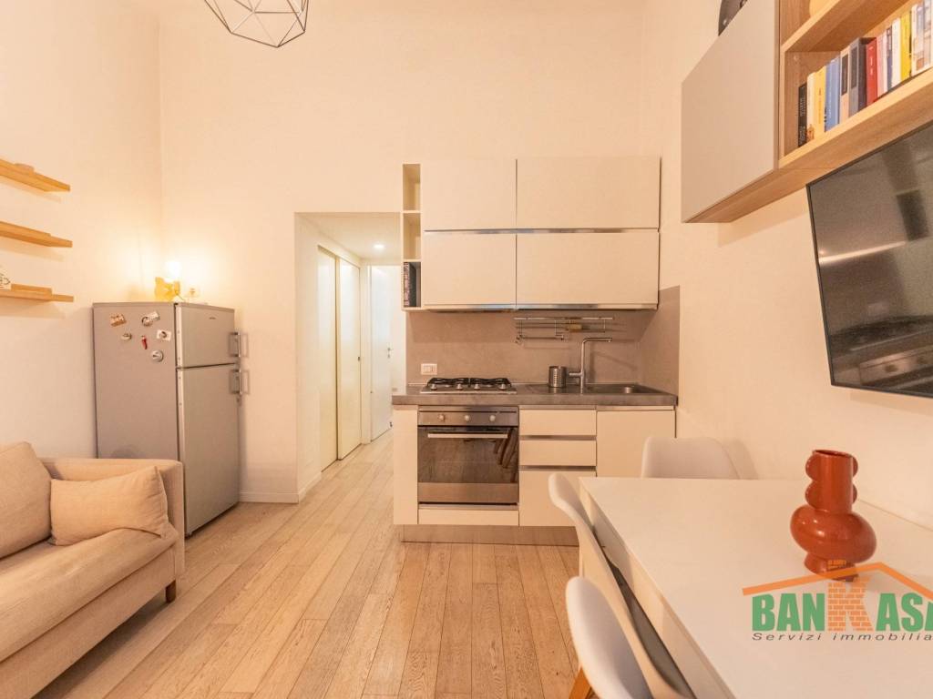 appartamento in vendita a Milano in zona Isola