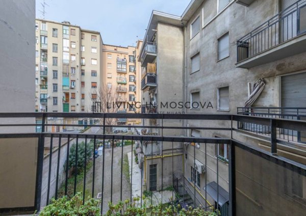 appartamento in vendita a Milano in zona Villapizzone