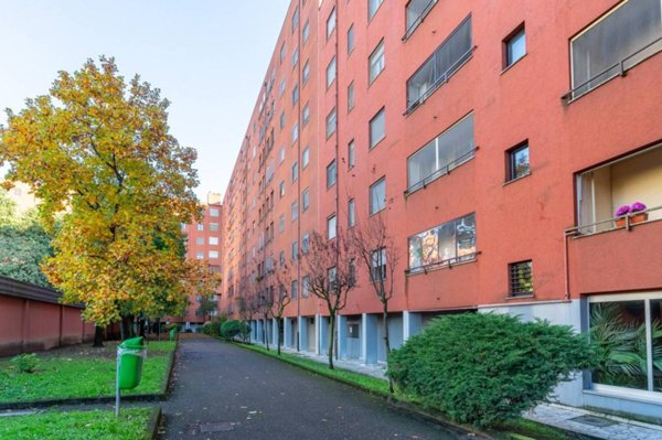 appartamento in vendita a Milano in zona Chiesa Rossa