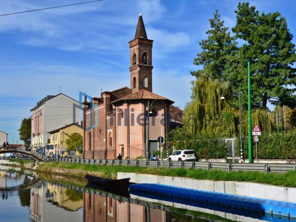 appartamento in vendita a Milano in zona Barona