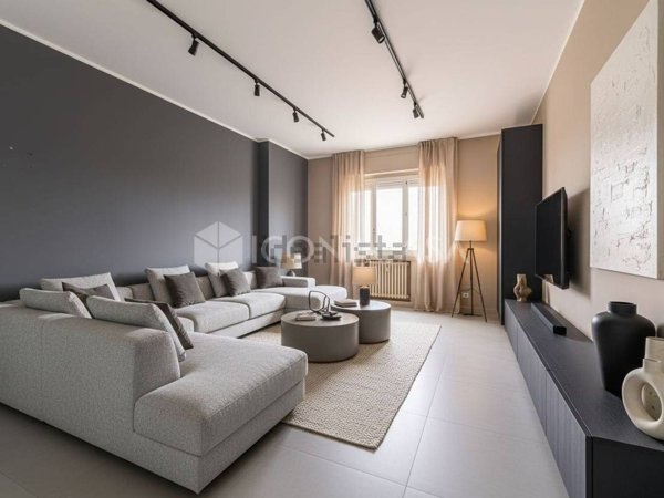 appartamento in vendita a Milano in zona Maggiolina