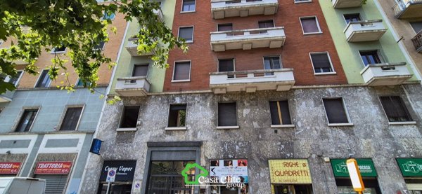appartamento in vendita a Milano in zona Piazzale Lodi