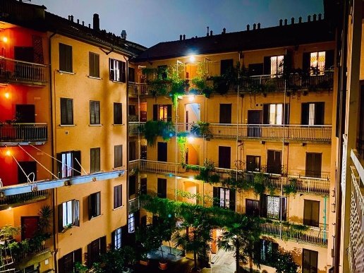 appartamento in vendita a Milano in zona De Angeli