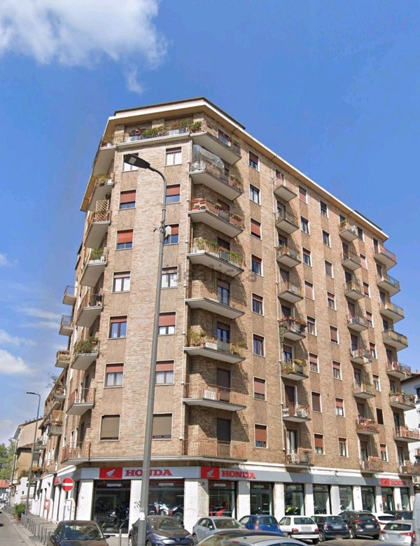 appartamento in vendita a Milano in zona Loreto