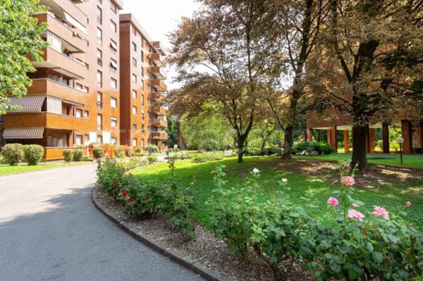 appartamento in vendita a Milano in zona Tibaldi