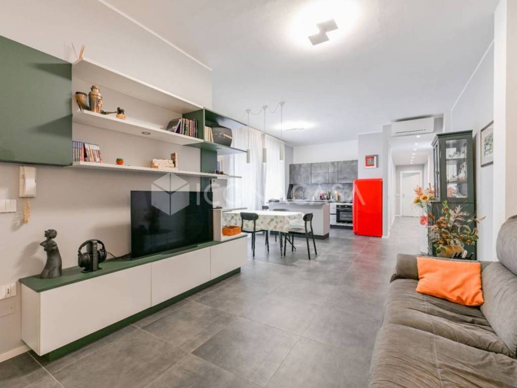 appartamento in vendita a Milano in zona Casoretto