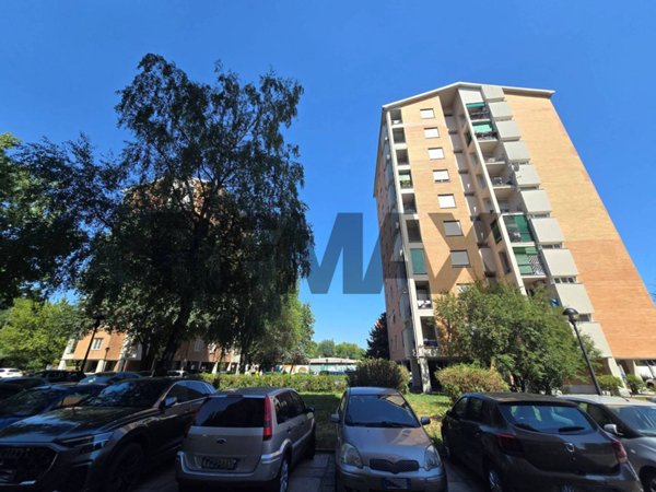 appartamento in vendita a Milano in zona Niguarda