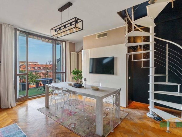 appartamento in vendita a Milano in zona Niguarda