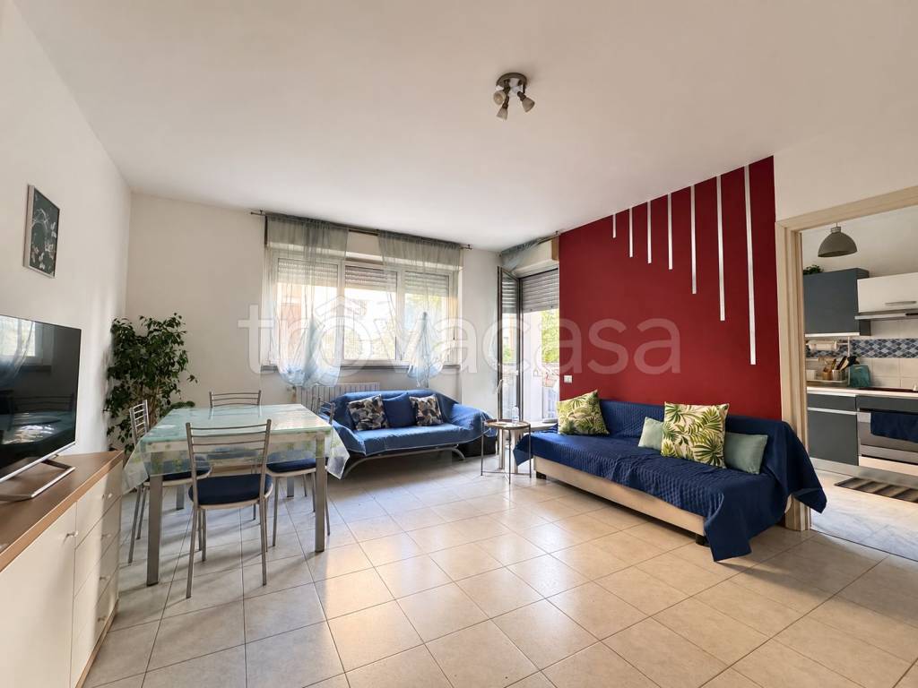 appartamento in vendita a Milano in zona Quarto Oggiaro
