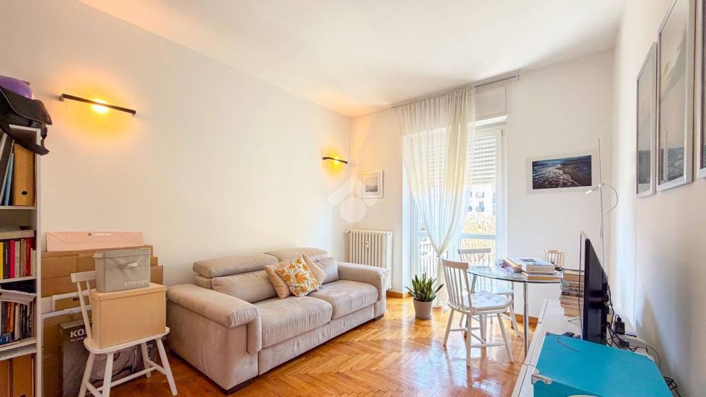 appartamento in vendita a Milano in zona Calvairate
