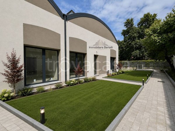 appartamento in vendita a Milano in zona Piazzale Lodi