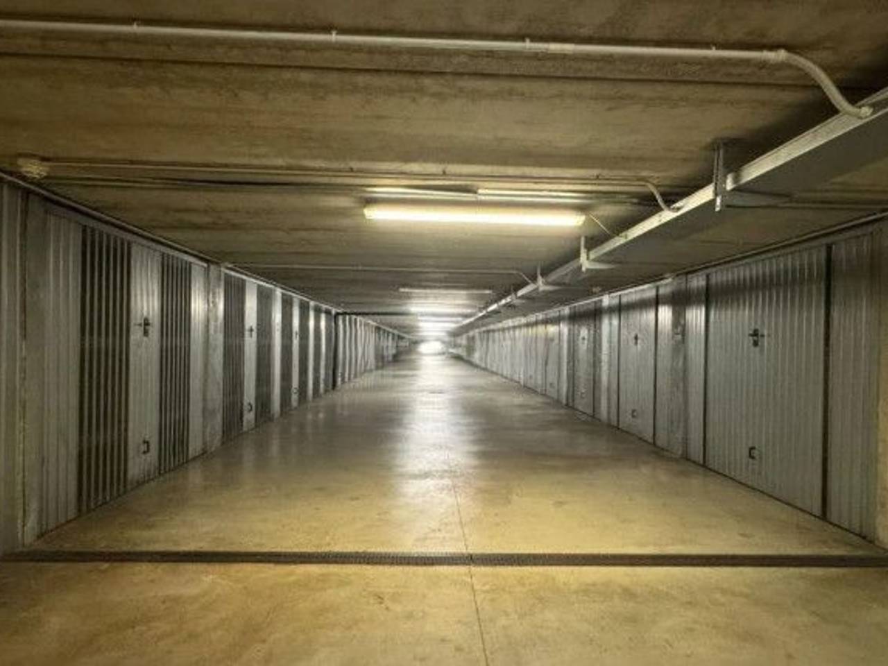 negozio in vendita a Milano in zona San Siro