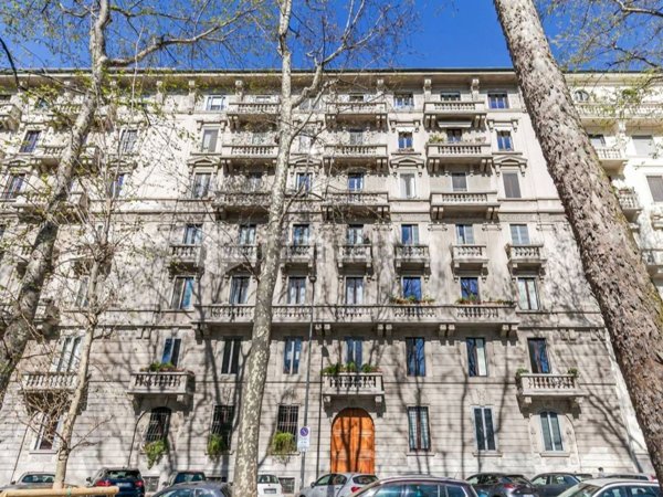 appartamento in vendita a Milano in zona Porta Venezia