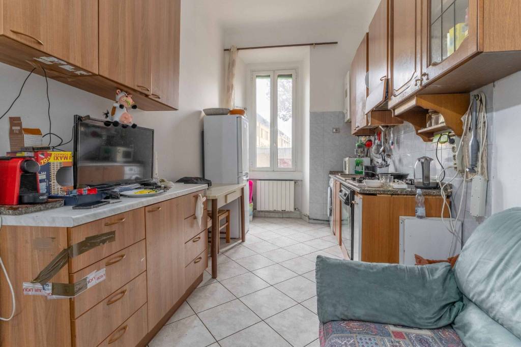 appartamento in vendita a Milano in zona Tibaldi