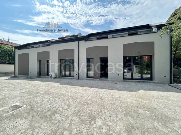 appartamento in vendita a Milano in zona Piazzale Lodi
