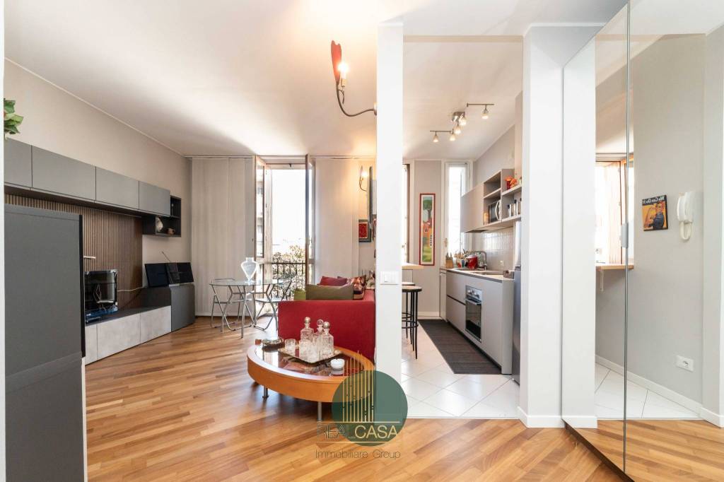 appartamento in vendita a Milano in zona Città Studi