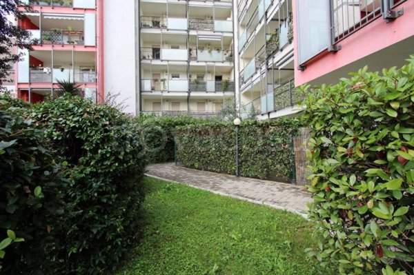 appartamento in vendita a Milano in zona Affori