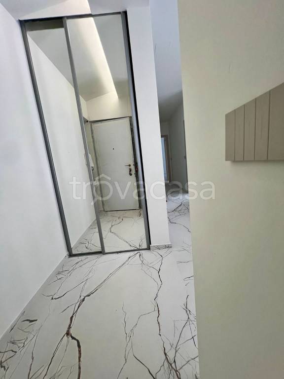 appartamento in vendita a Milano in zona QT8