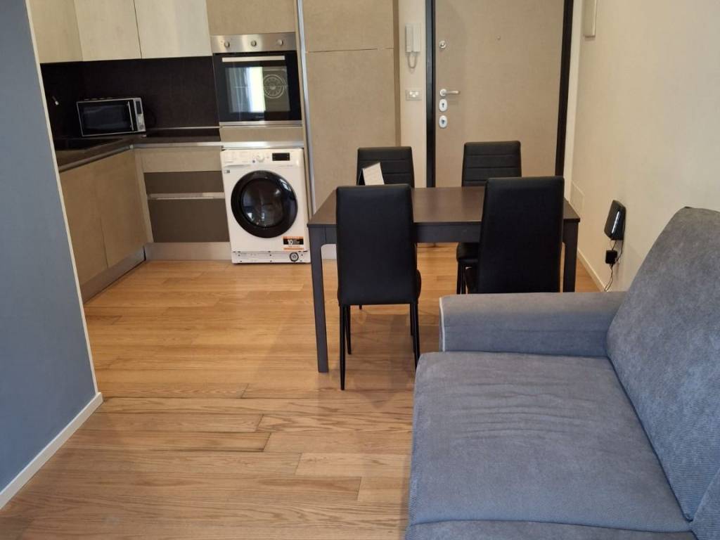 appartamento in vendita a Milano in zona Stazione Centrale