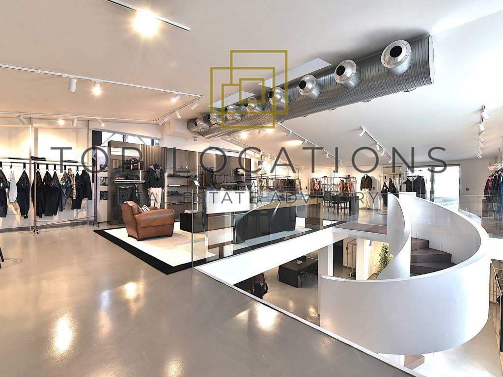 ufficio in vendita a Milano in zona Barona