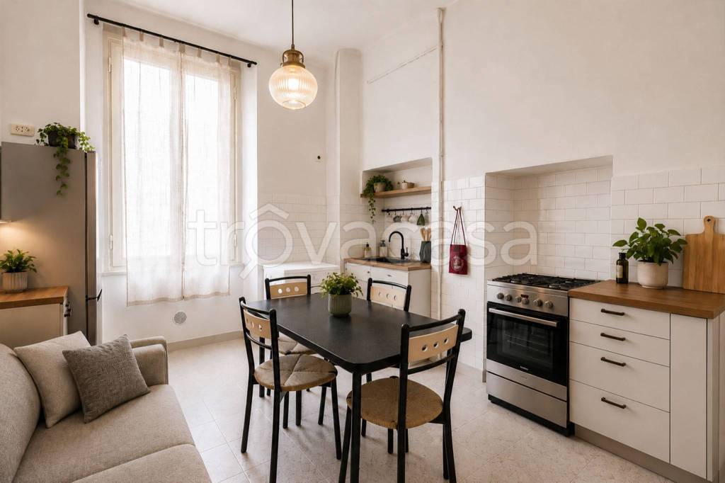 appartamento in vendita a Milano in zona Loreto