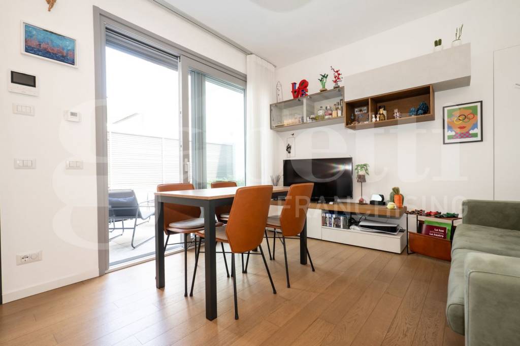 appartamento in vendita a Milano in zona Bande Nere