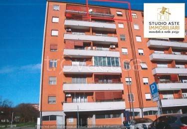 appartamento in vendita a Milano in zona Gallaratese