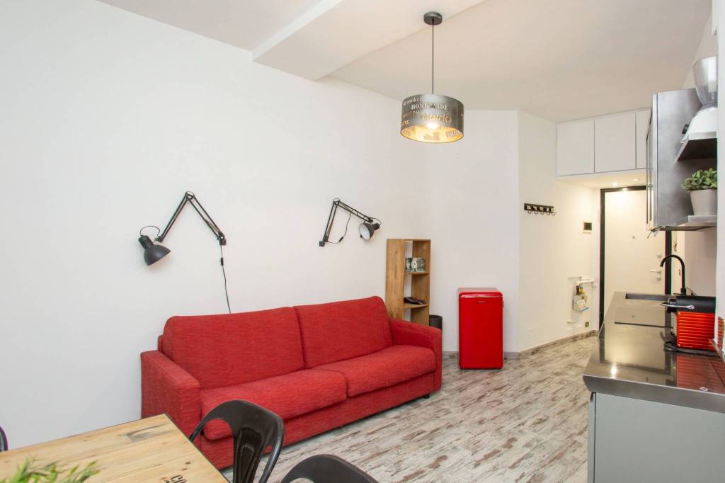 appartamento in vendita a Milano in zona Isola