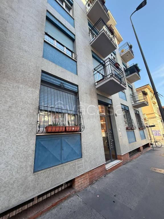 appartamento in vendita a Milano in zona Gorla