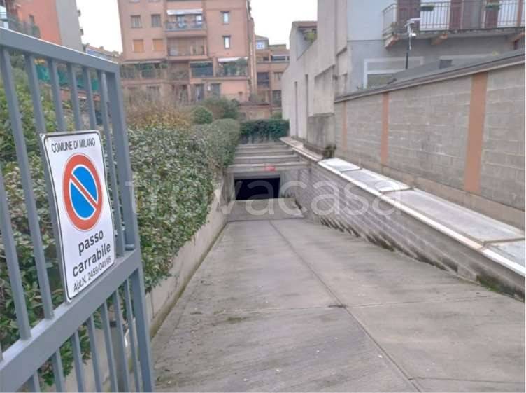 appartamento in vendita a Milano in zona Gorla
