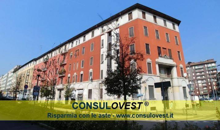 appartamento in vendita a Milano in zona Corvetto
