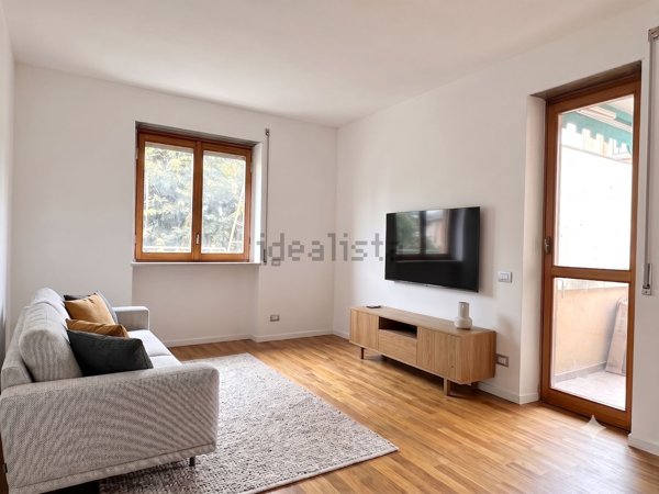 appartamento in vendita a Milano in zona Isola