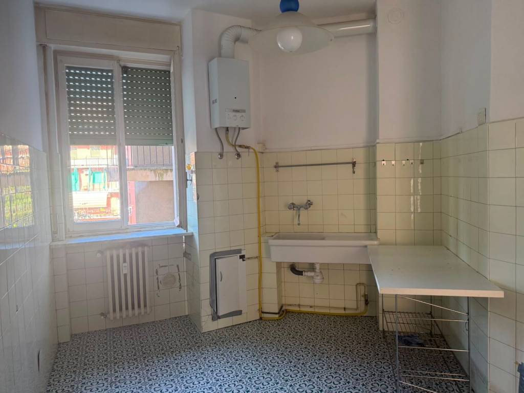 appartamento in vendita a Milano in zona Baggio