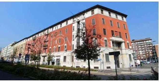 appartamento in vendita a Milano in zona Corvetto