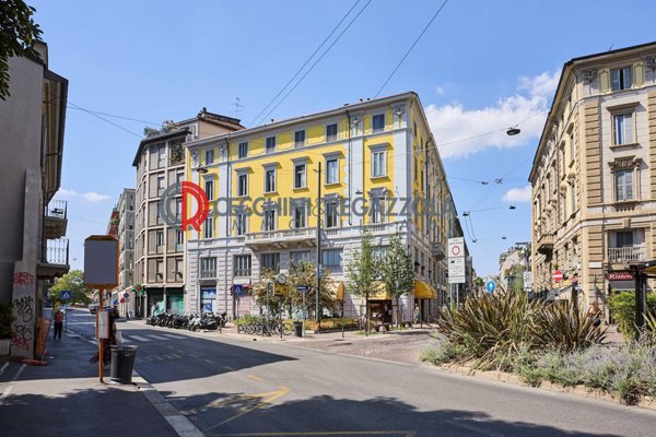 appartamento in vendita a Milano in zona Sempione