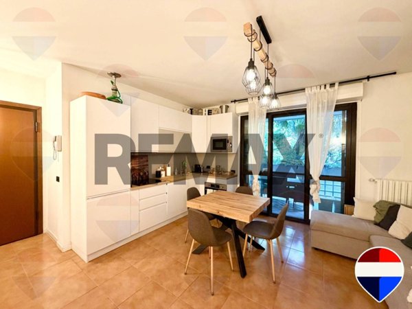 appartamento in vendita a Milano in zona Adriano