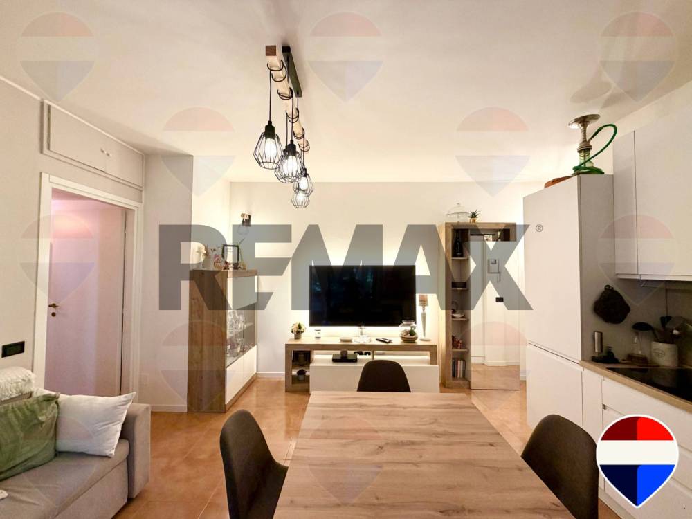 appartamento in vendita a Milano in zona Adriano
