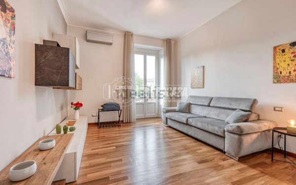appartamento in vendita a Milano in zona Loreto