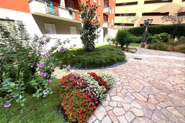 appartamento in vendita a Milano in zona Isola